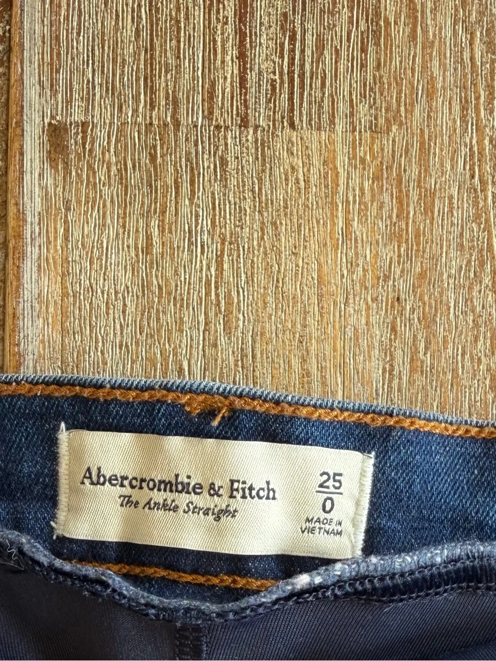Abercrombie & Fitch Maternity The Ankle Straight Jeans
